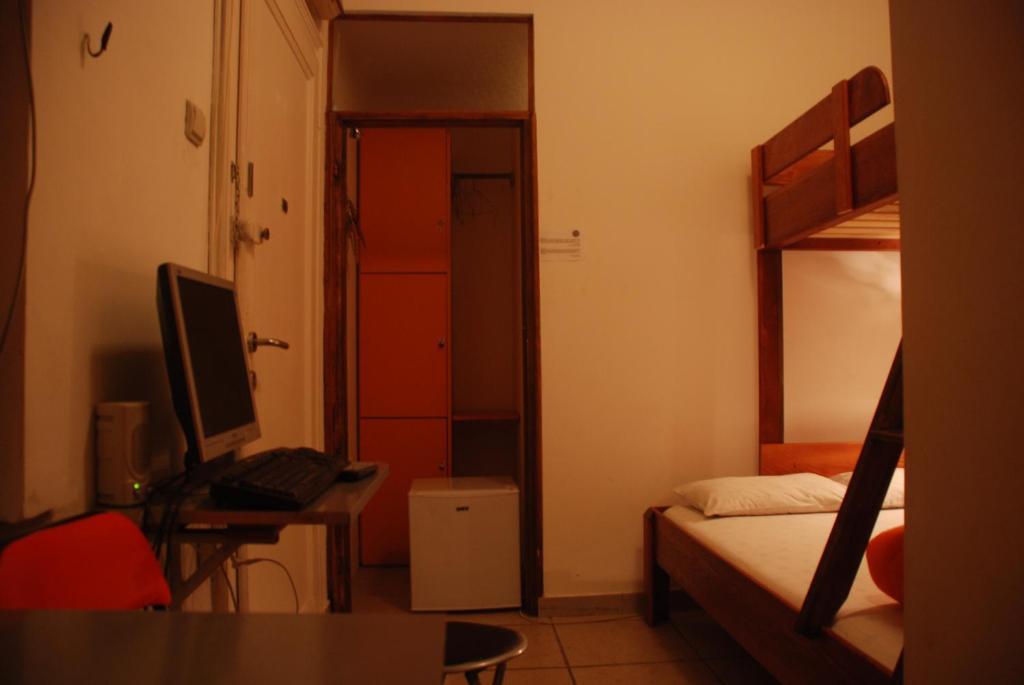 Tash Inn Hostel Βελιγράδι Δωμάτιο φωτογραφία