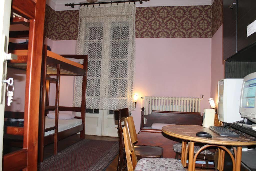 Tash Inn Hostel Βελιγράδι Εξωτερικό φωτογραφία